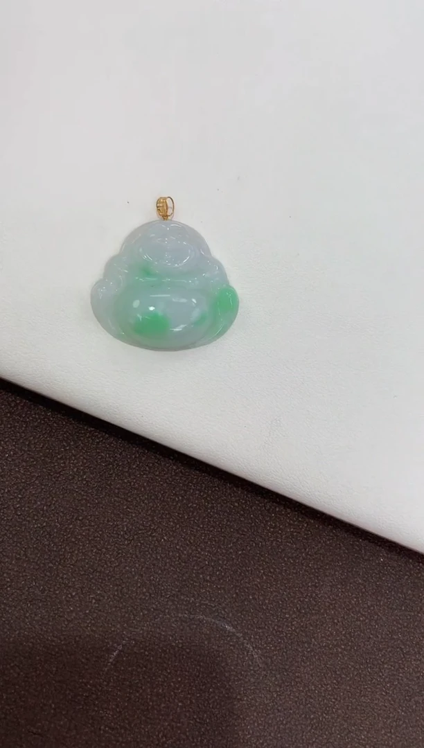 翡翠18K金镶嵌颈饰天然缅甸a货翡翠
