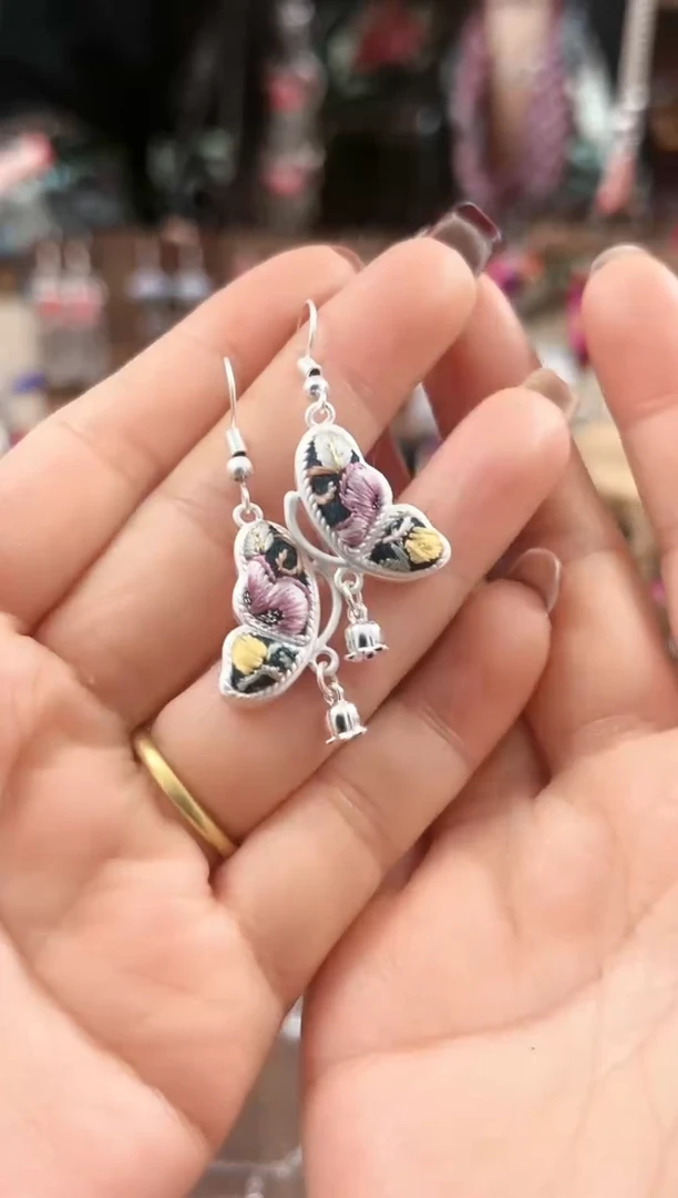 【闪购商品】织绣民族风老绣饰品274