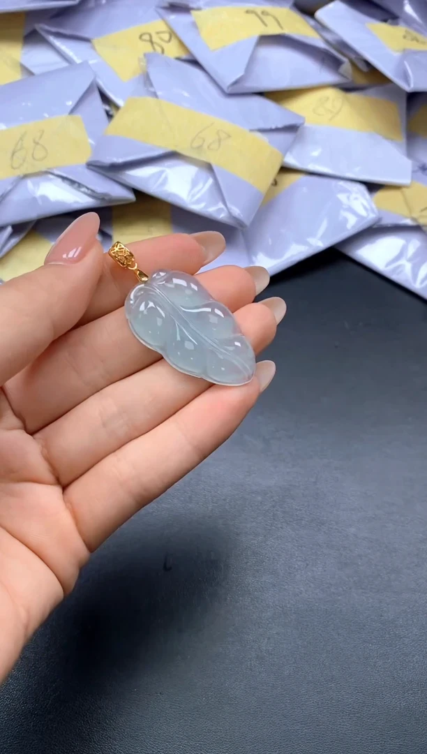 珍品臻选（吊坠加扣头）24