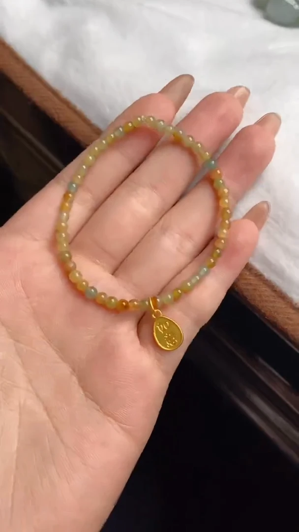 翡翠戒指未镶嵌天然A货翡翠