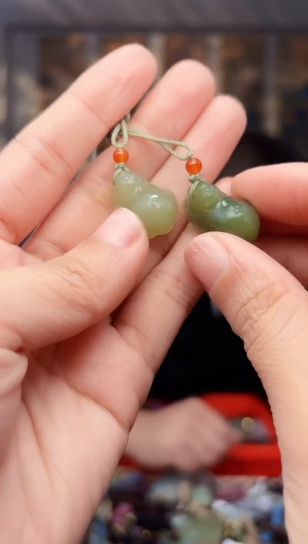 【闪购商品】和田玉挂件未镶嵌拍一发一多样性发货