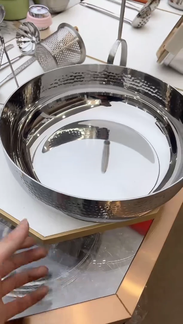 【闪购商品】不锈钢锤纹和面盆