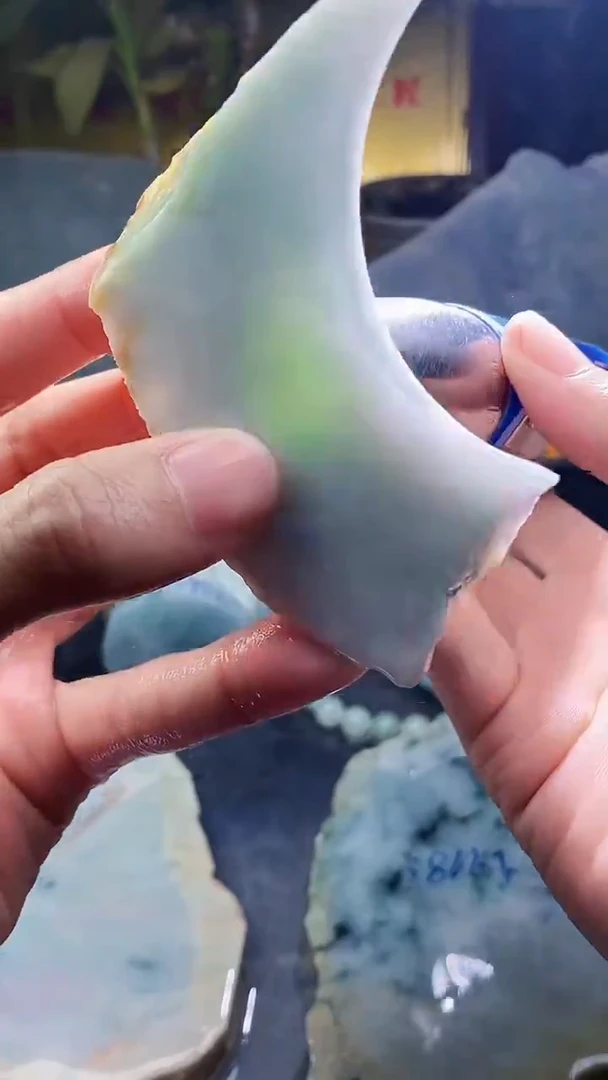 未镶嵌挂件翡翠小雨220