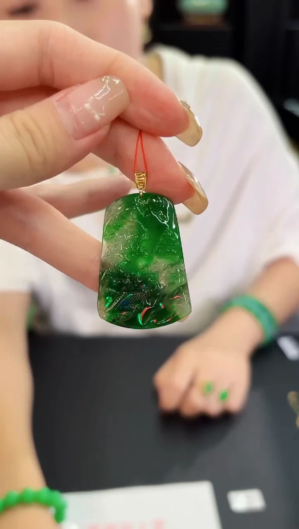 翡翠18K金镶嵌颈饰 缅料A货/支持复检/一件