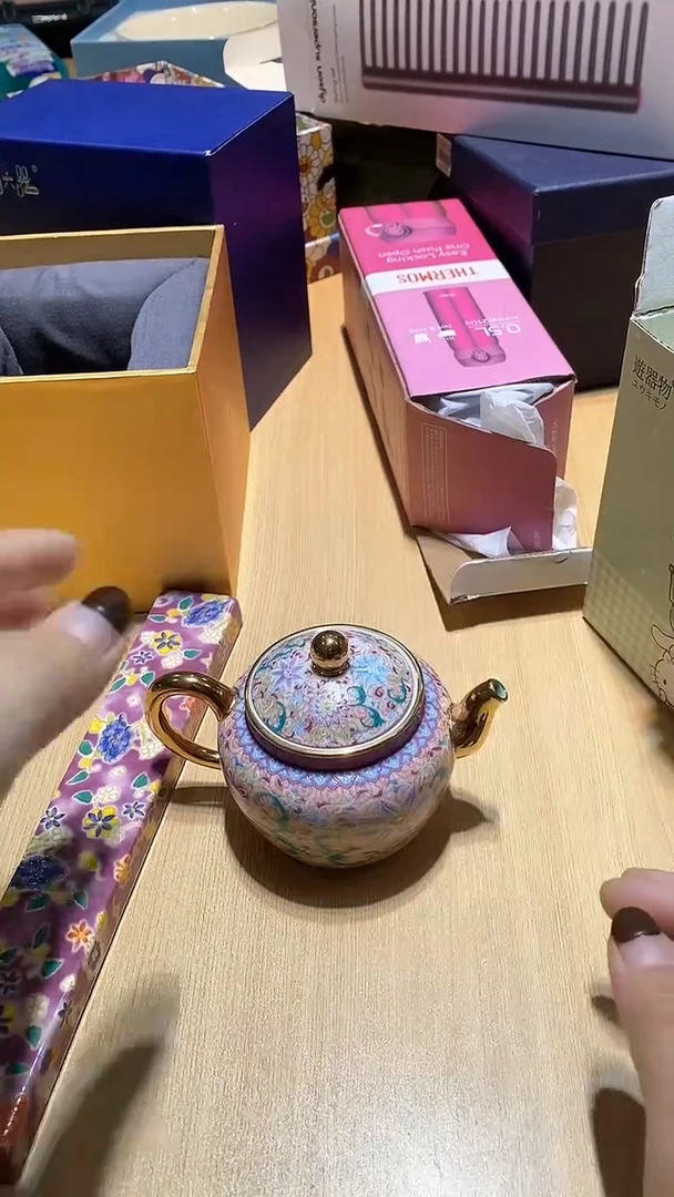 【闪购商品】瓷片锅碗瓢盆一件不剩