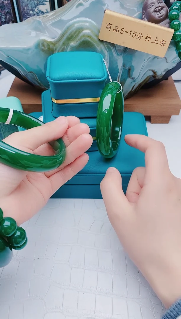 【闪购商品】玛瑙/玉髓手镯未镶嵌玛瑙手镯