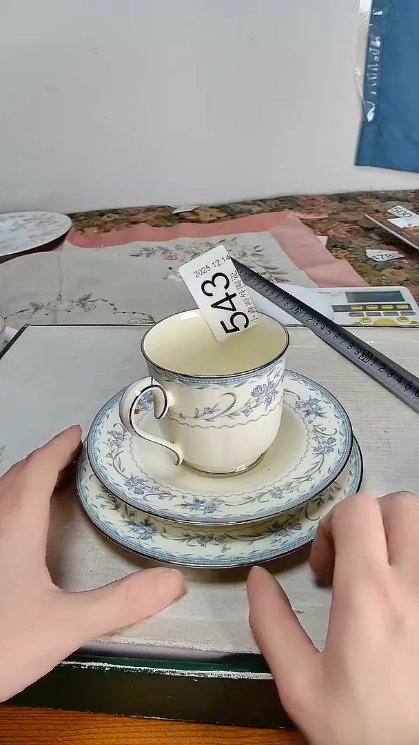 瓷片˚****໒小淼海外陶瓷工艺品