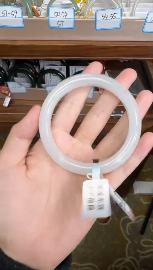 未镶嵌手镯和田玉58