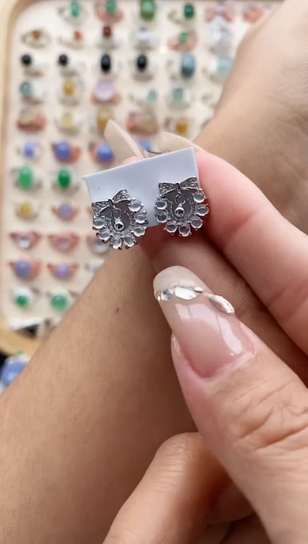 【闪购商品】翡翠戒指银S925镶嵌缅甸天然A货翡翠111  1多样性发货