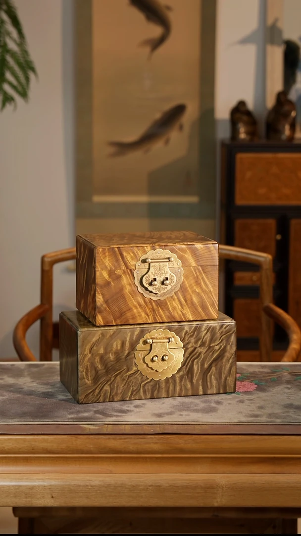 乌木类箱飞*古沉金丝楠一木一器首饰盒