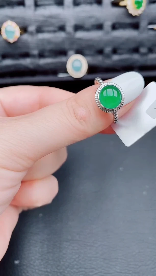 【闪购商品】翡翠戒指银S925镶嵌天然a货翡翠164