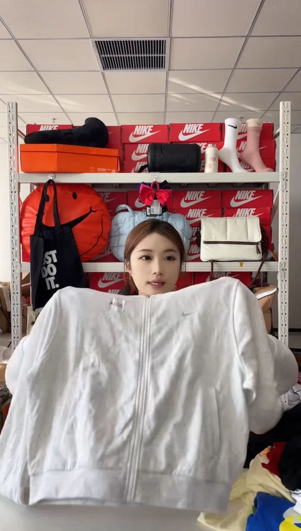 编码006  尺码 l 直播过款正品