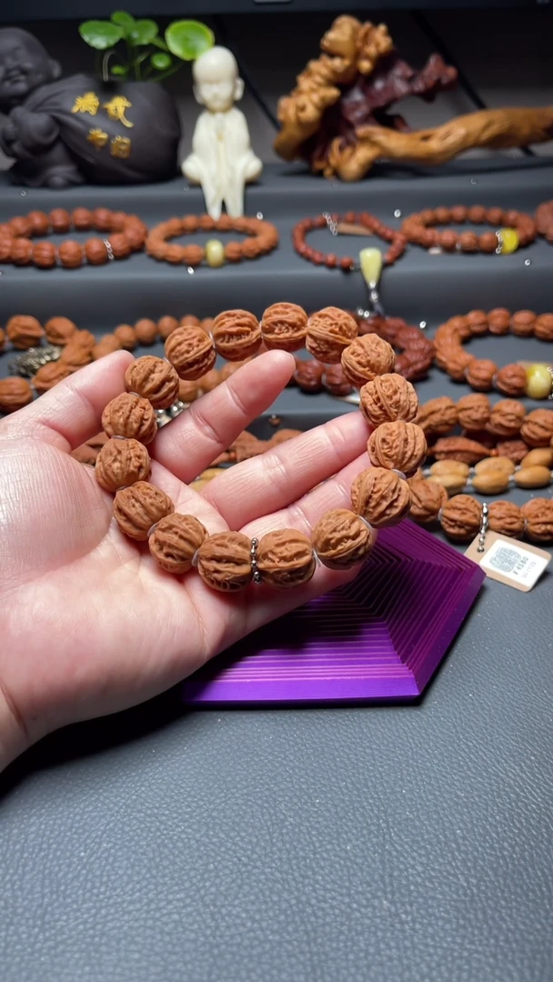 【闪购商品】文玩核桃吊坠核桃深层次