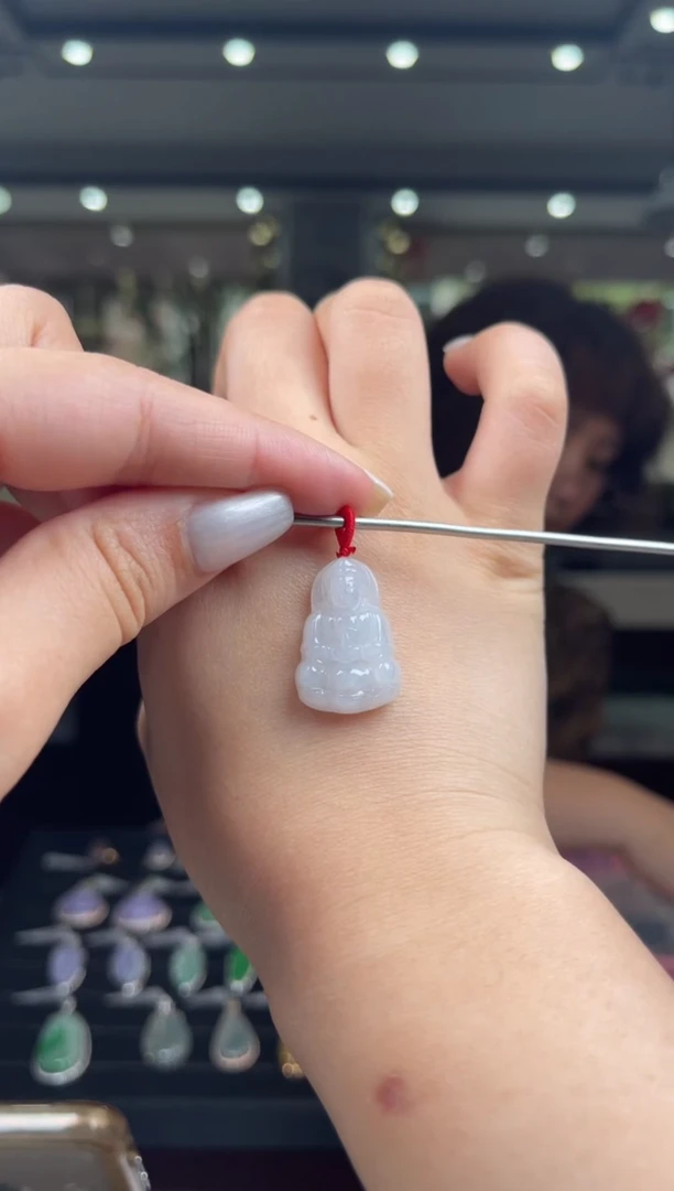 翡翠未镶嵌颈饰44号标签撕毁不退换