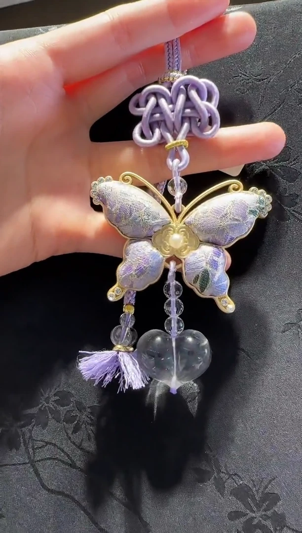 未镶嵌手链水晶蝴蝶款