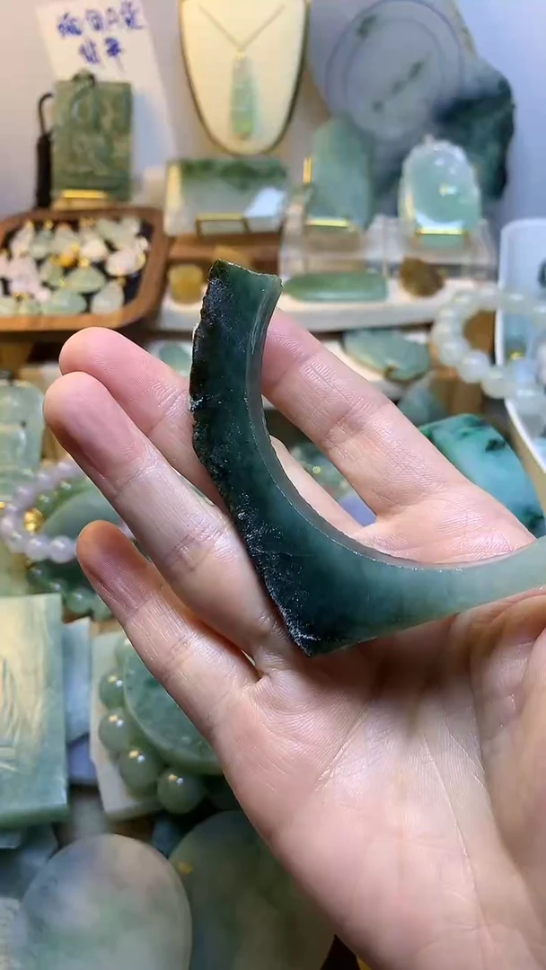 未镶嵌挂件翡翠缅甸A货翡翠,没有运费险,有纹有裂