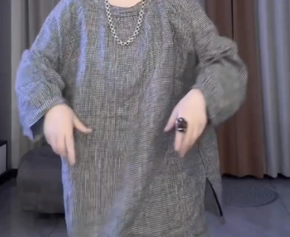 122S035504休闲洋气百搭减龄优雅设计感衫新款舒衫适女士宽松小个