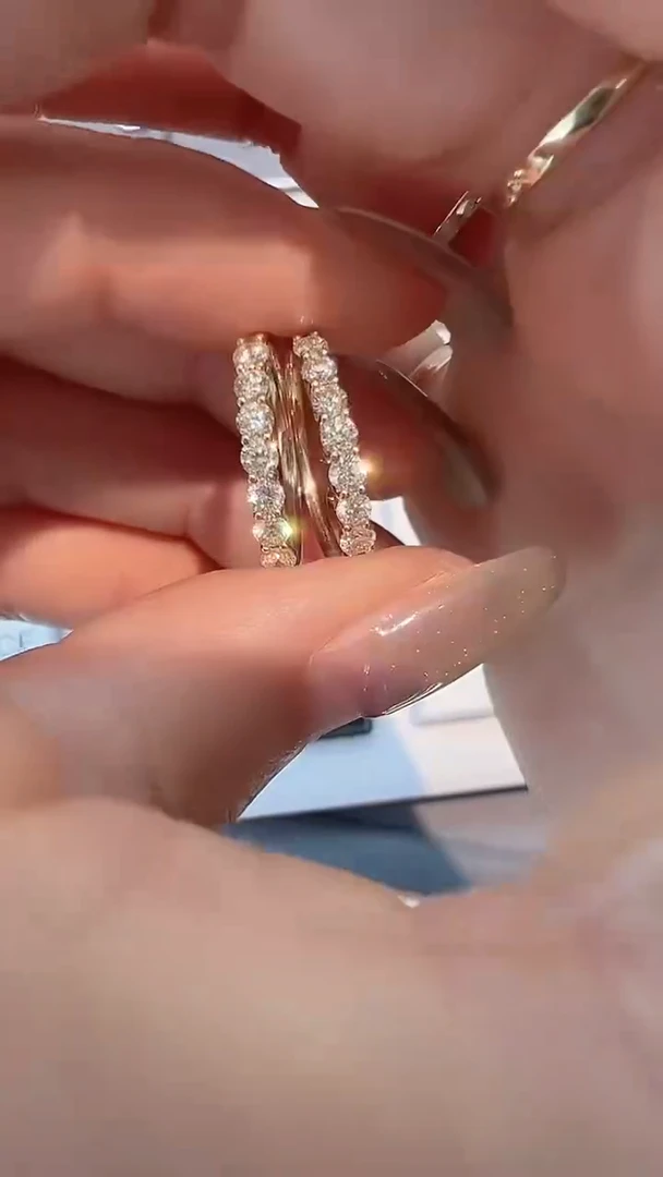 【闪购商品】钻石戒指/指环18K金镶嵌多样性发一