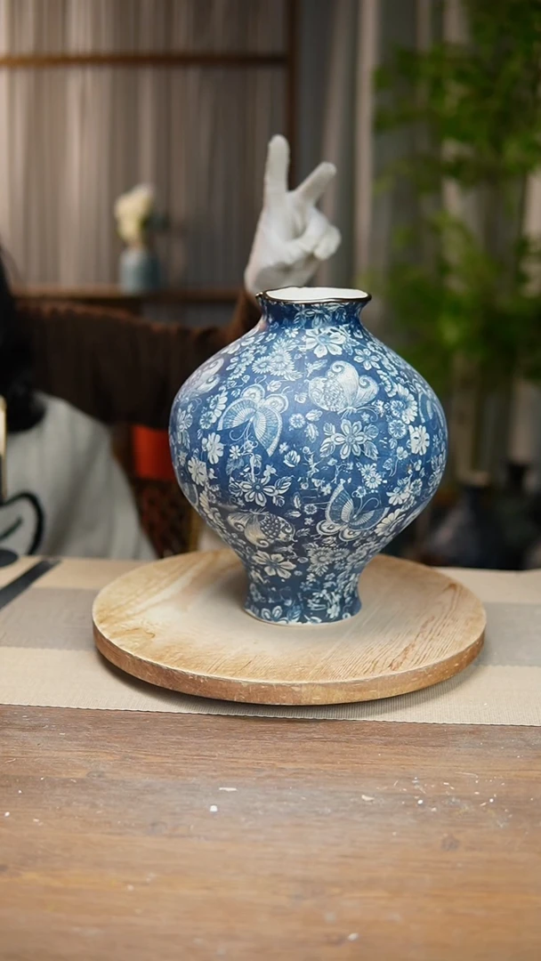 【闪购商品】陶瓷  花器青花瓷蝶恋花灯笼