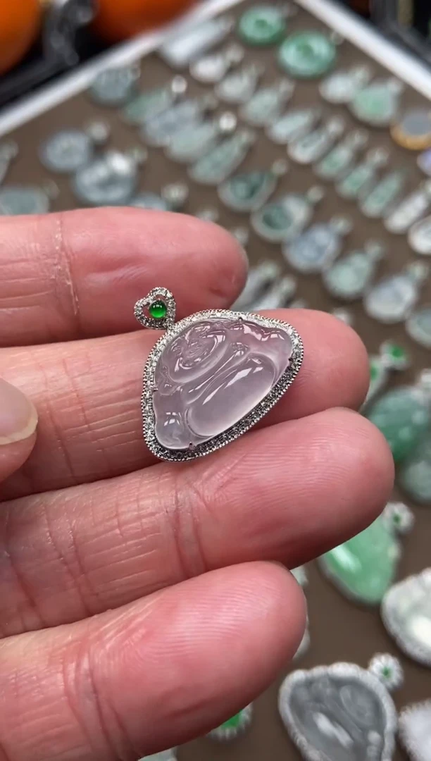 【闪购商品】翡翠吊坠(不含链)18K金镶嵌佛公