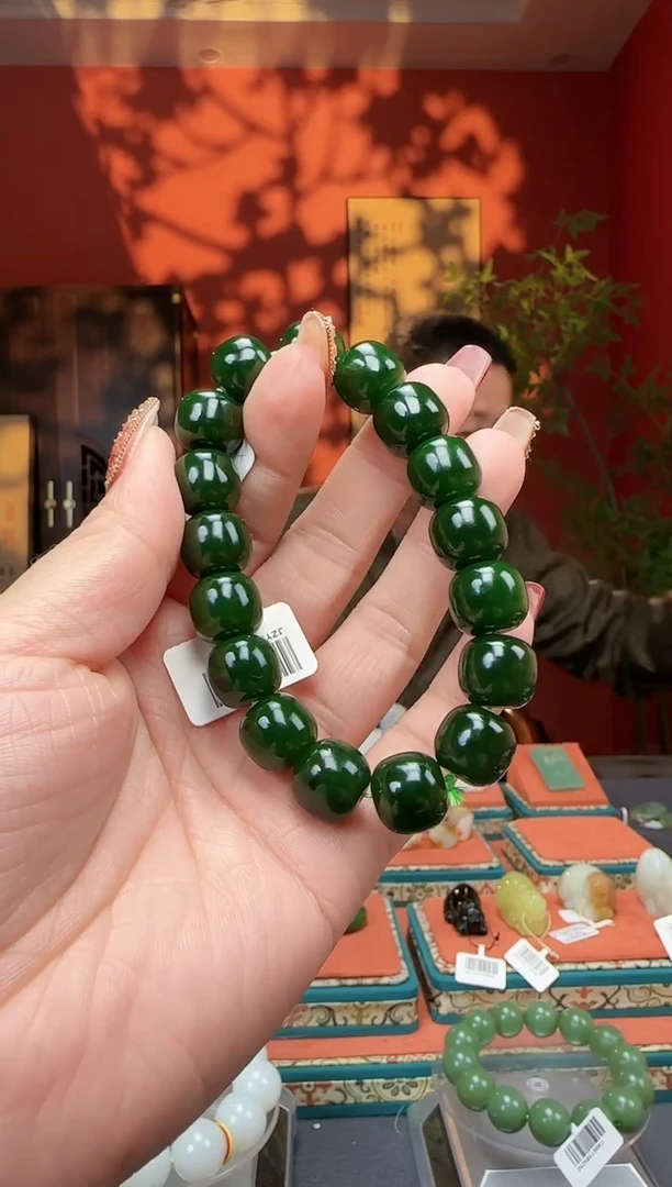 【闪购商品】和田玉手串未镶嵌手串12*13