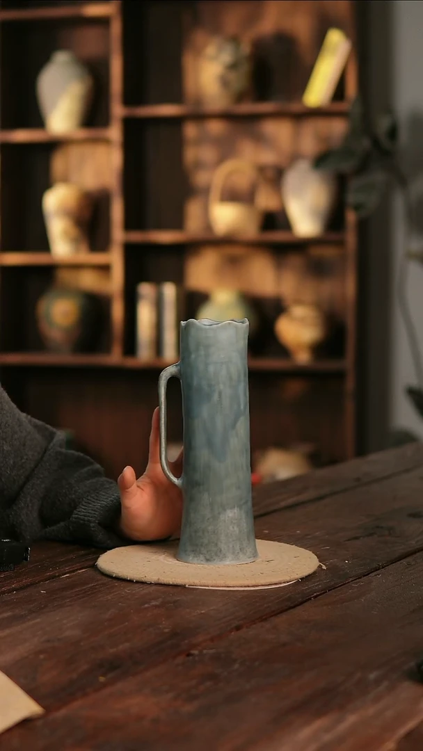 摆件7-13高26口6误差2无孔