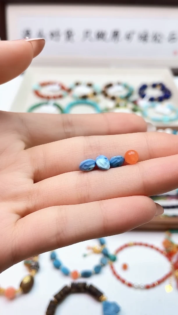 未镶嵌南红玛瑙珠宝奇石44