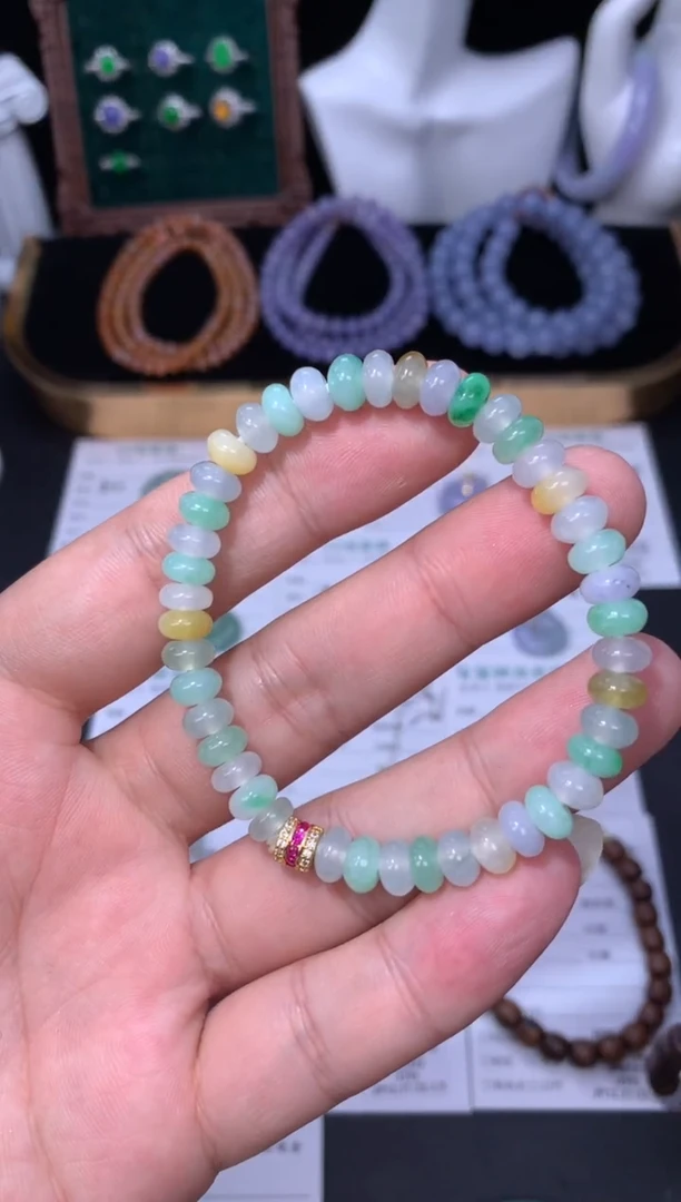 未镶嵌定制翡翠48小时鉴赏期 退货不扣服务费