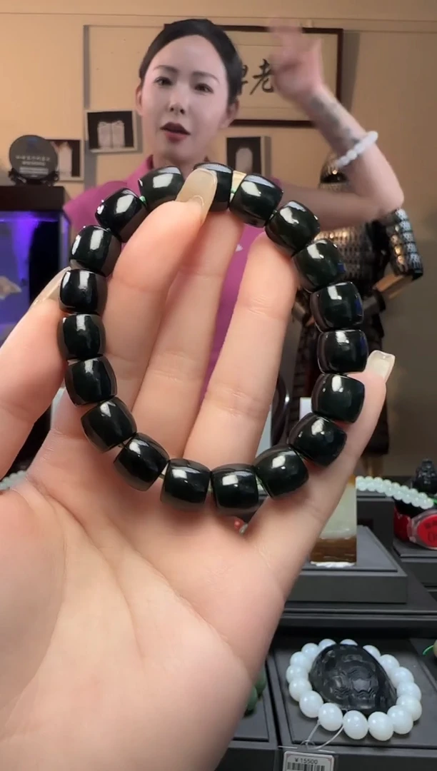 和田玉未镶嵌颈饰青玉直切手串