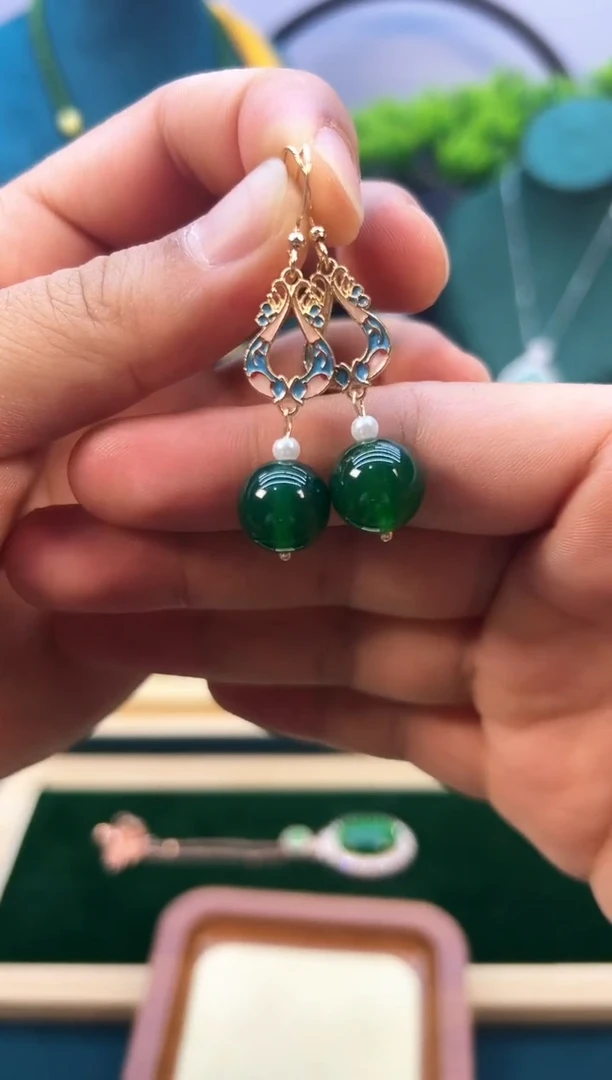 翡翠14K金镶嵌耳饰      E53