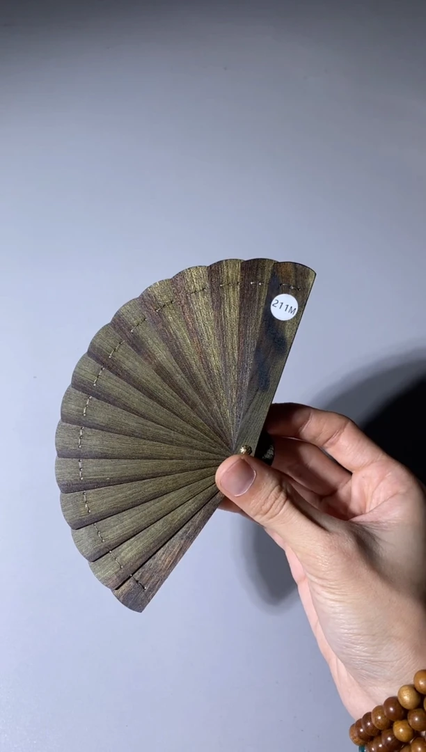 【闪购商品】金丝楠木雕211号10cm阴沉金丝楠迷你扇