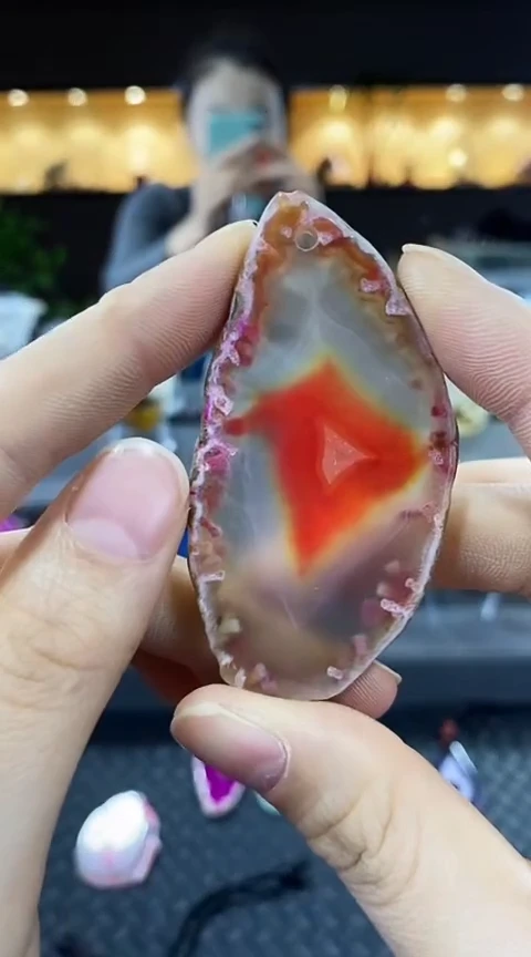 未镶嵌颈饰玛瑙/玉髓风**丽玛瑙