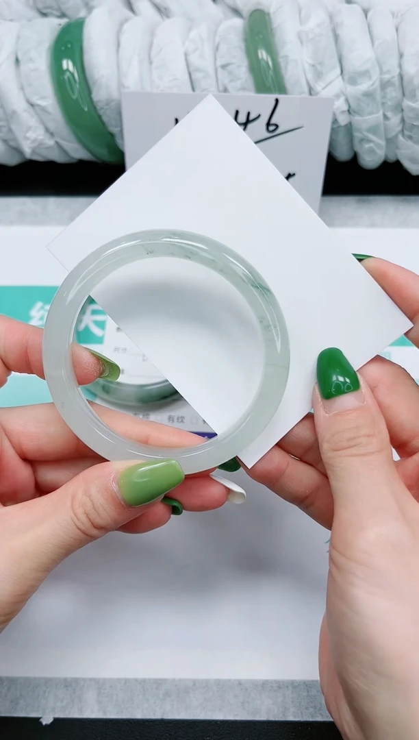 石英质玉手镯未镶嵌518-59