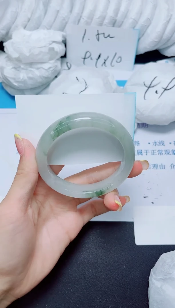 石英质玉手镯未镶嵌218/59