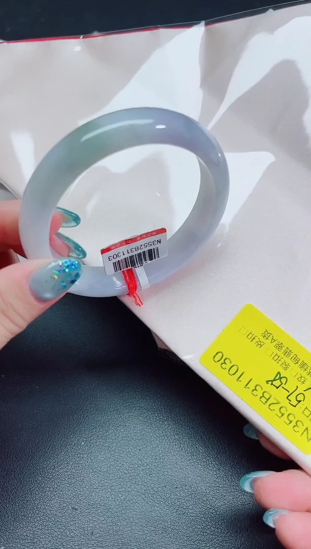 翡翠手镯未镶嵌57-58/11030