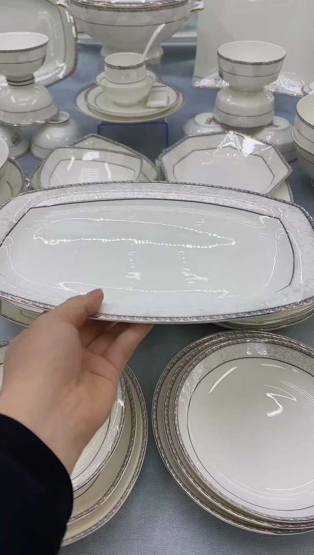 骨瓷 玲珑12方鱼1个