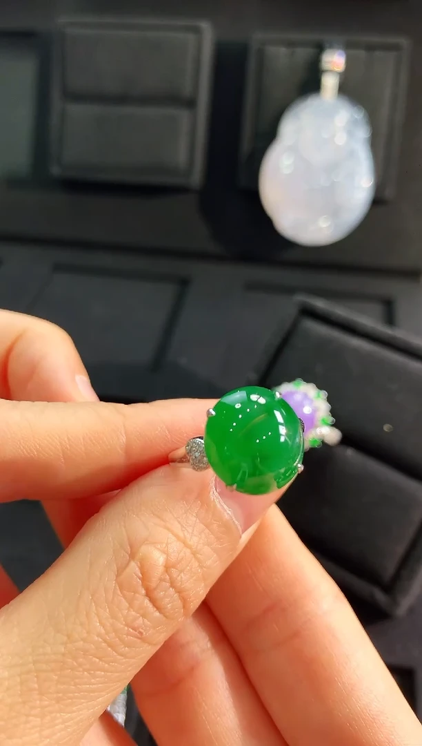 【闪购商品】翡翠戒指18K金镶嵌戒指