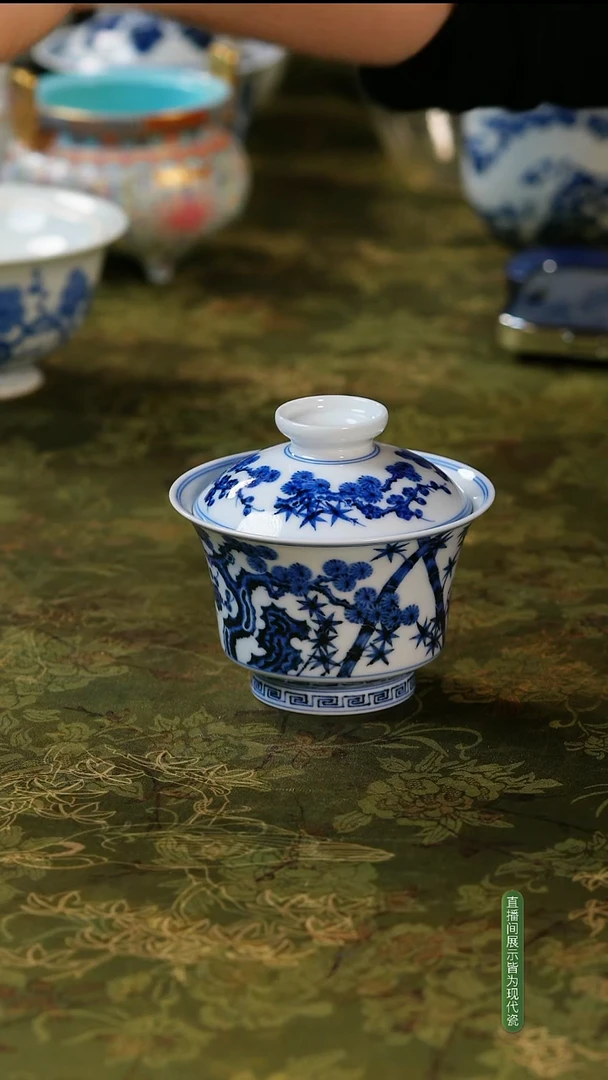 松风馆青花松竹梅盖碗