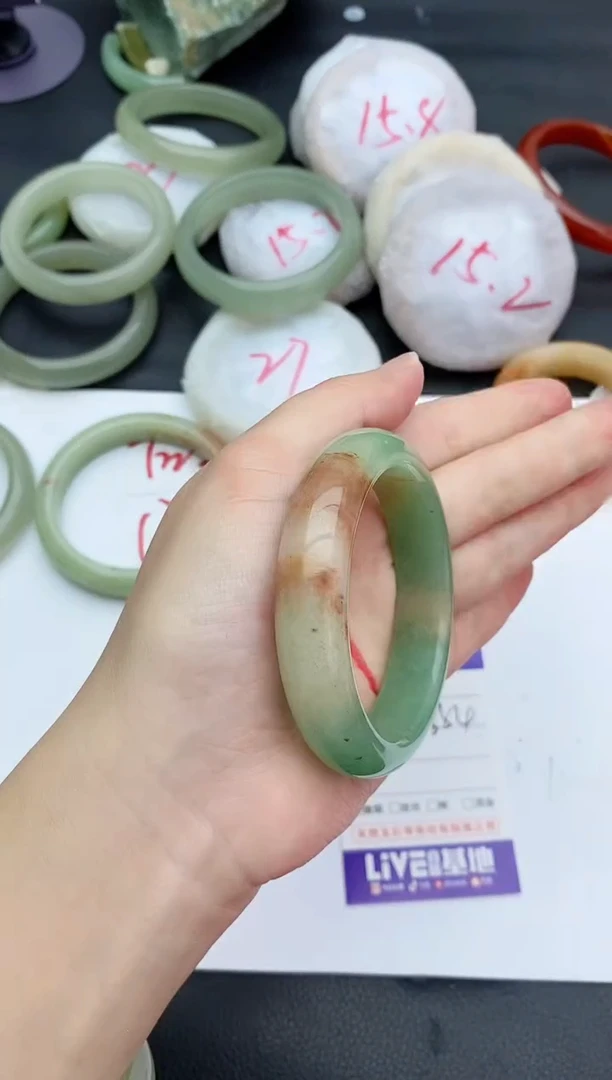 未镶嵌手镯石英质玉282+53/54