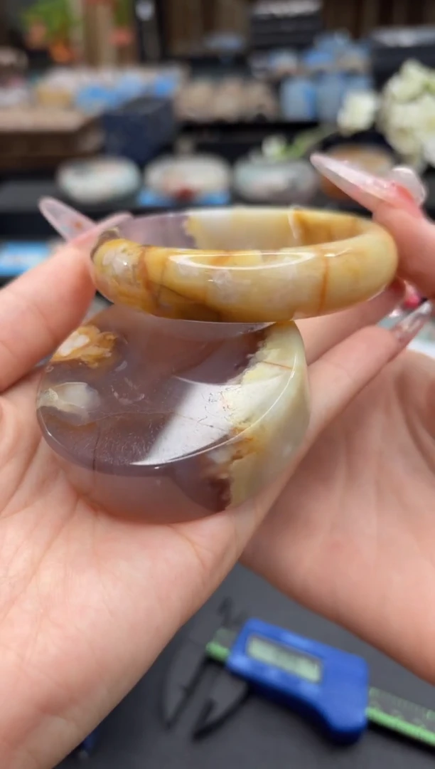 未镶嵌手镯石英质玉268(60圈赠送镯心)