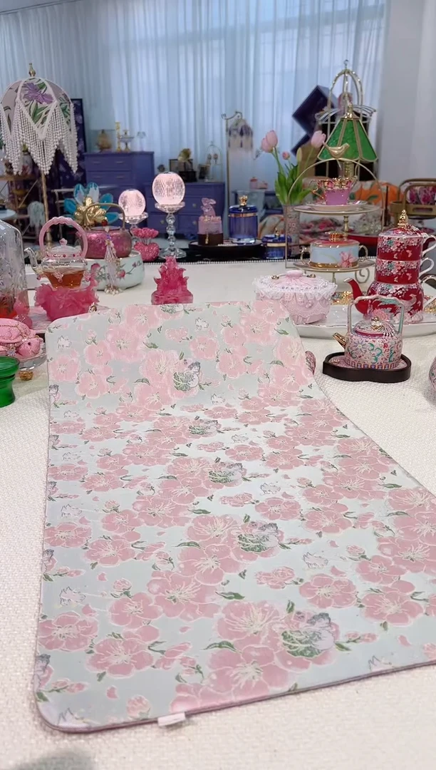 桃花仙子 茶席 如图