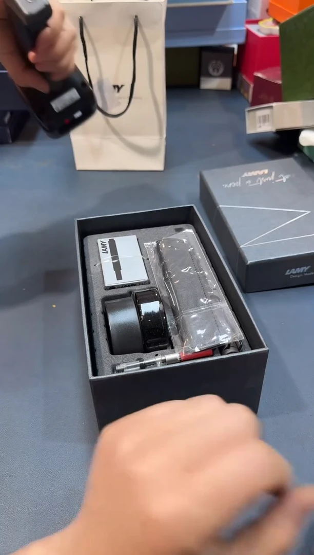 【闪购商品】碗LM04全场正品，京东包邮