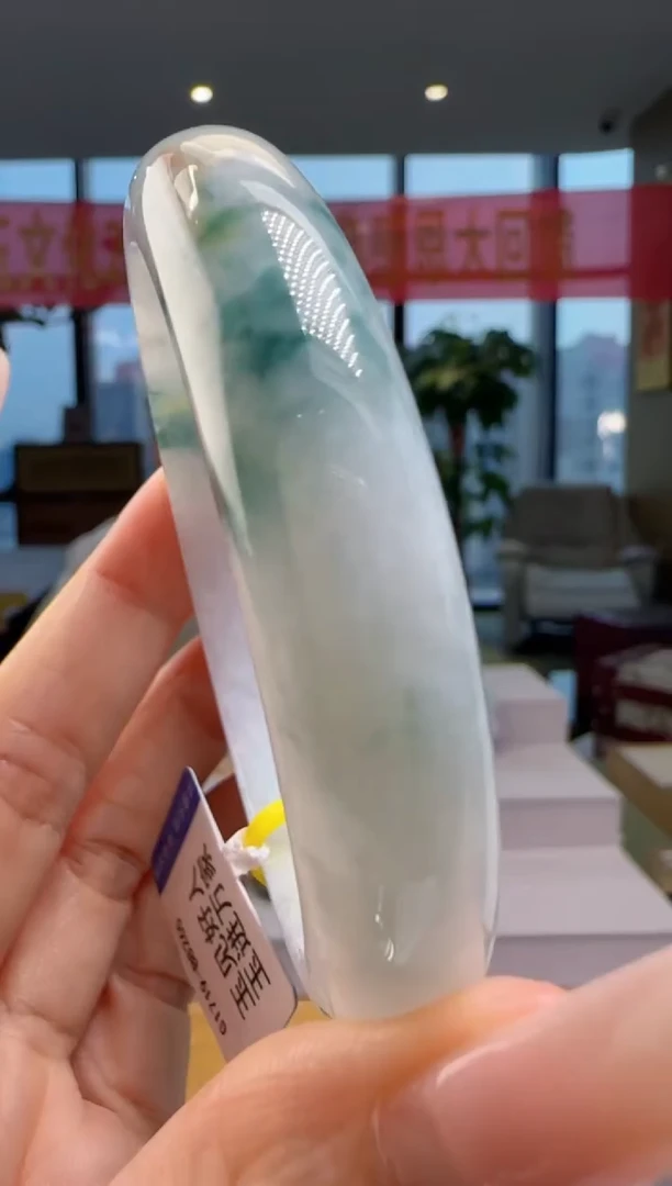 翡翠手镯未镶嵌YJ@@960Q3J12165