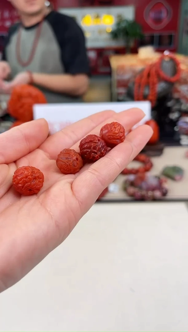 未镶嵌龙珠14~15南红玛瑙（多样式发其一）