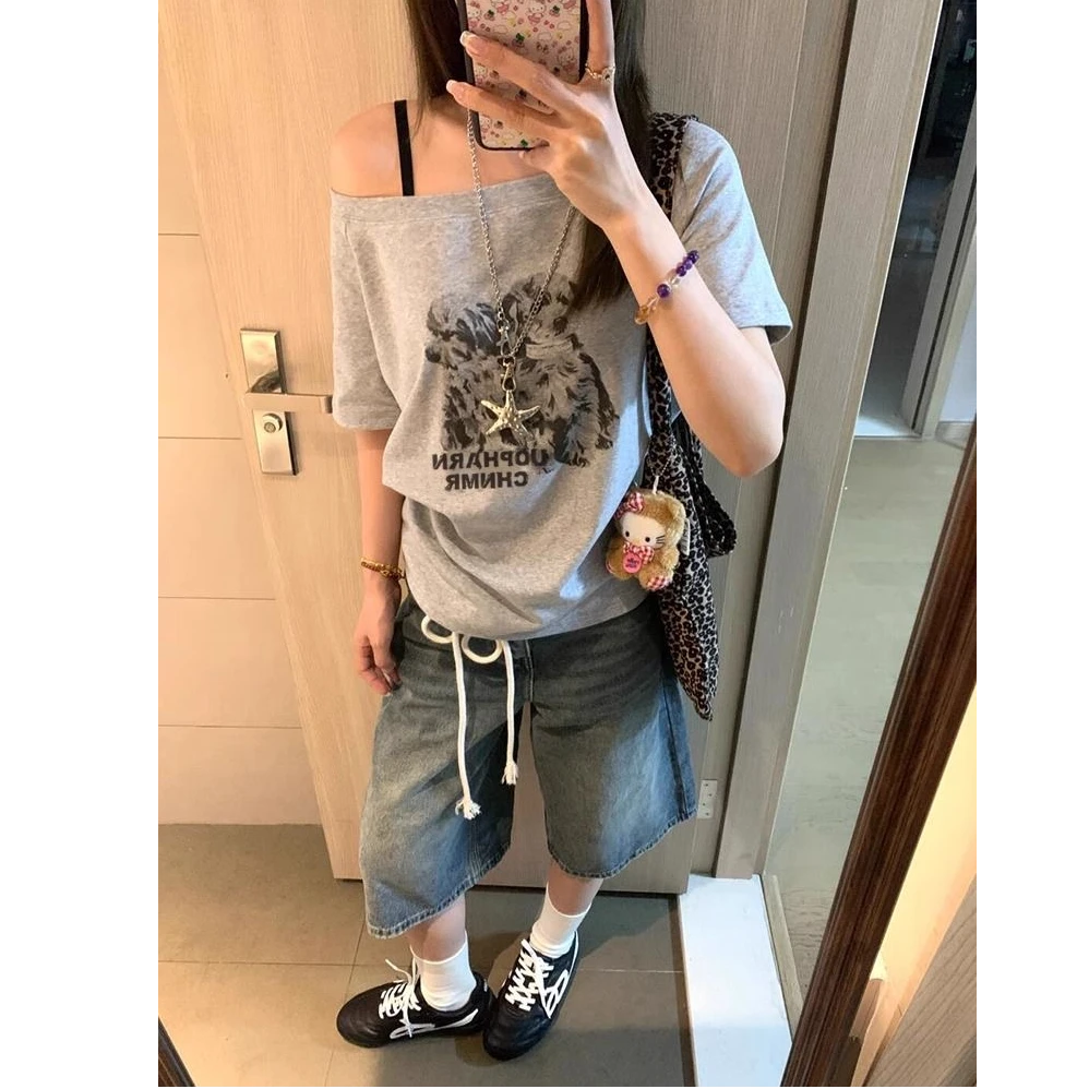 【UBKA】美式斜肩灰色短袖t恤女夏季字母印花百搭露肩休闲宽松上衣