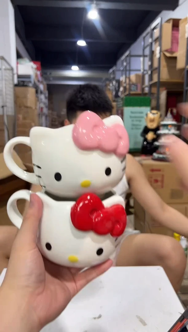 瓷片大号红色加粉色kt头杯2件套