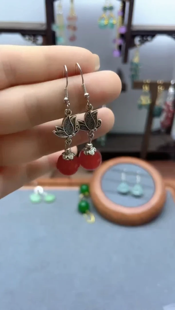 银S925镶嵌南红玛瑙耳饰134000