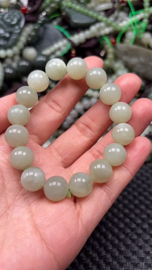 【闪购商品】和田玉颈饰未镶嵌1