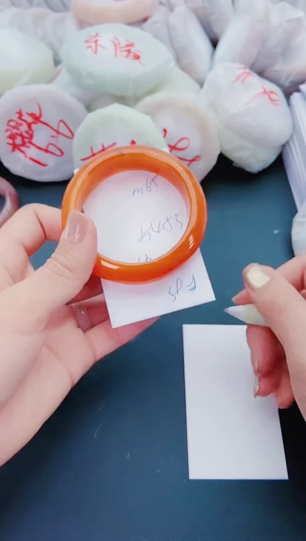 未镶嵌手镯石英质玉用****7M65-54-55