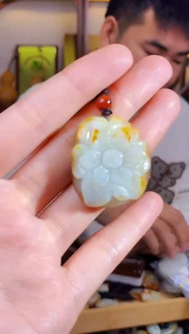 【闪购商品】和田玉颈饰未镶嵌1